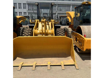 휠 로더 KOMATSU WA320