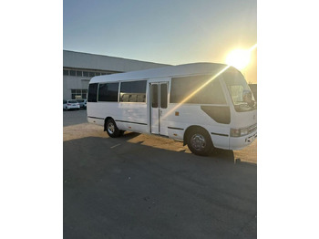 교외 버스 Toyota Coaster : 사진 2