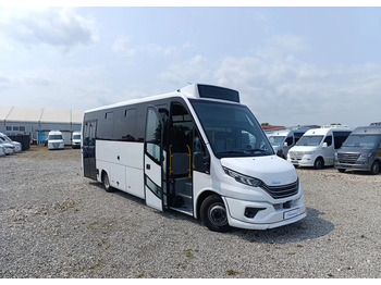 소형 버스 IVECO Daily