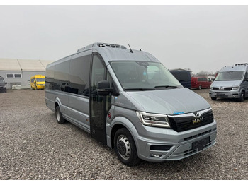 소형 버스 MAN TGE