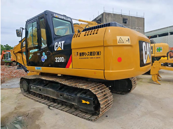크롤러 굴삭기 CATERPILLAR 320D2