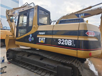 크롤러 굴삭기 CATERPILLAR 320BL