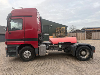 트랙터 유닛 Mercedes-Benz Actros 1843 3 pedals : 사진 4 트랙터 유닛 Mercedes-Benz Actros 1843 3 pedals : 사진 4