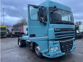 트랙터 유닛 DAF XF 105 460