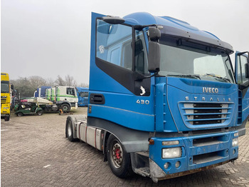 트랙터 유닛 IVECO Stralis