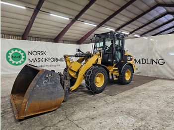 휠 로더 CATERPILLAR 908M