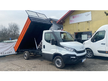 덤프 밴 IVECO Daily