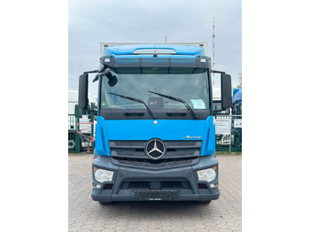 박스 트럭 Mercedes-Benz Antos 1830+Isolierkoffer : 사진 2 박스 트럭 Mercedes-Benz Antos 1830+Isolierkoffer : 사진 2