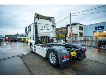 트랙터 유닛 MAN TGX 18.470 XLX + INTARDER : 사진 4