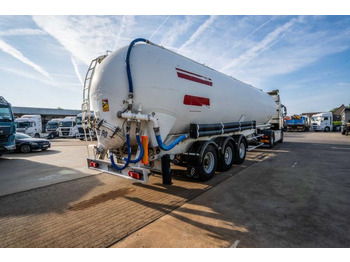 사일로 세미 트레일러 SPITZER SILO SK2458 CAL 60m3 : 사진 4 사일로 세미 트레일러 SPITZER SILO SK2458 CAL 60m3 : 사진 4