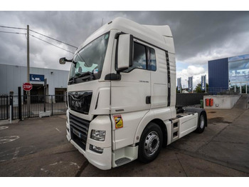 트랙터 유닛 MAN TGX 18.460