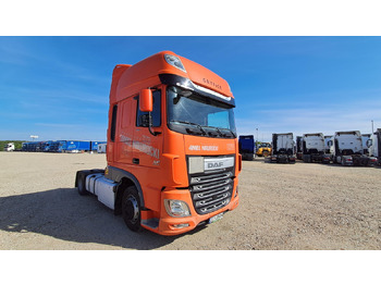 트랙터 유닛 DAF XF 460