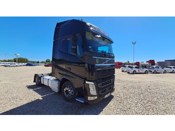 트랙터 유닛 VOLVO FH