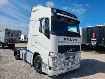 트랙터 유닛 VOLVO FH