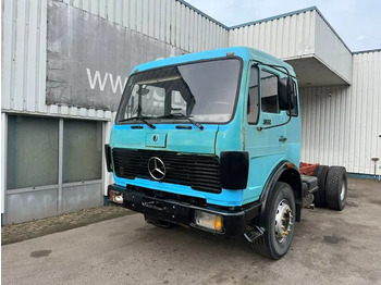 캡 새시 트럭 MERCEDES-BENZ