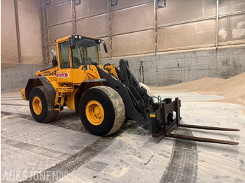 휠 로더 2006 Volvo L120E HJULLASTER M/STOR SNØSKUFF SENTRALSMØRING 3.FUNKSJON. : 사진 4 휠 로더 2006 Volvo L120E HJULLASTER M/STOR SNØSKUFF SENTRALSMØRING 3.FUNKSJON. : 사진 4