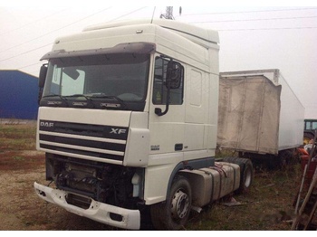 트랙터 유닛 DAF CF