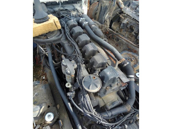 엔진 MAN F2000