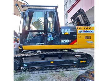 크롤러 굴삭기 CATERPILLAR 320D2