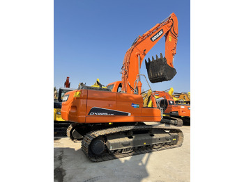 크롤러 굴삭기 DOOSAN DX225LC