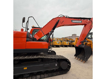 크롤러 굴삭기 DOOSAN DX225
