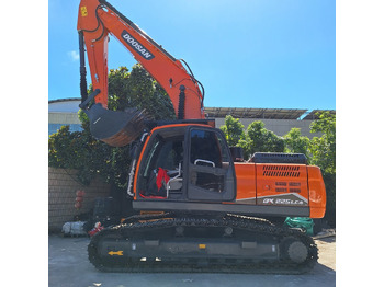 크롤러 굴삭기 DOOSAN DX225LCA