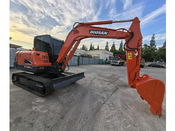 크롤러 굴삭기 DOOSAN DX60