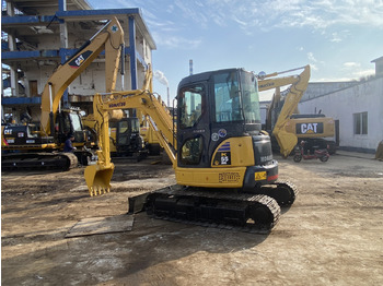 미니 굴삭기 KOMATSU PC55
