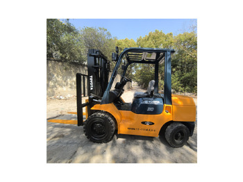 디젤 지게차 TOYOTA