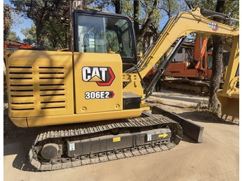 크롤러 굴삭기 CATERPILLAR 306E2