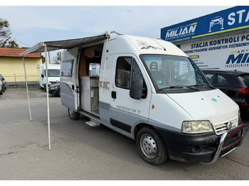 캠핑 밴 FIAT Ducato