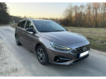 차량 HYUNDAI