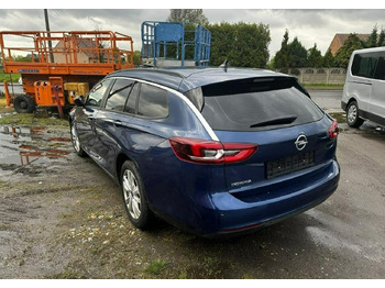차량 OPEL