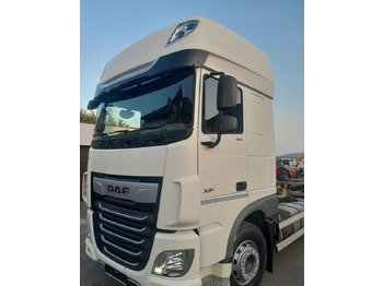 캡 새시 트럭 DAF XF 106 450