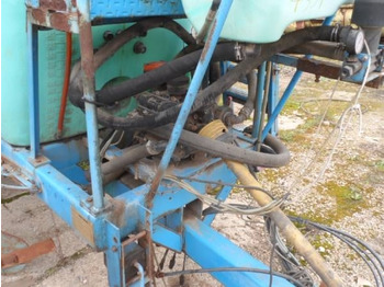 견인 스프레이 Berthoud Alba 2200 : 사진 4 견인 스프레이 Berthoud Alba 2200 : 사진 4