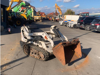 스키드 스티어 로더 BOBCAT