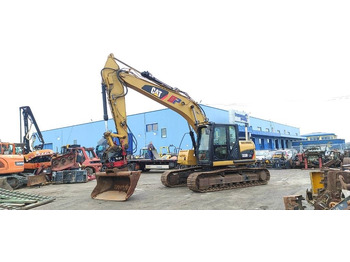 크롤러 굴삭기 CATERPILLAR 320D