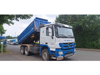 덤프트럭 MERCEDES-BENZ Actros 2646