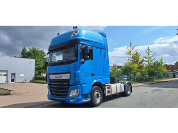 트랙터 유닛 DAF XF 106 460