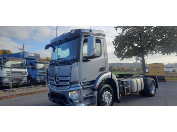 트랙터 유닛 MERCEDES-BENZ Actros 1832