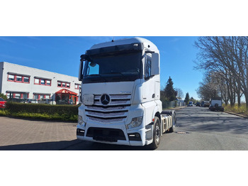트랙터 유닛 MERCEDES-BENZ Actros 1845