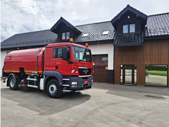 거리 청소 차량 BUCHER