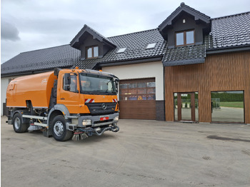 거리 청소 차량 BUCHER