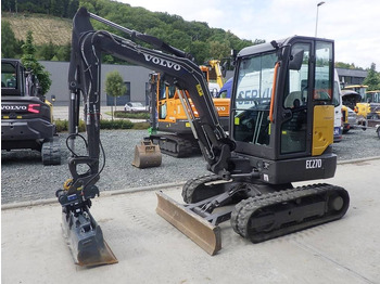 미니 굴삭기 VOLVO