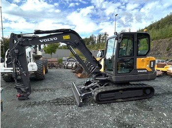 미니 굴삭기 VOLVO EC60E