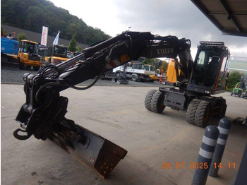 휠 굴삭기 VOLVO EWR150E