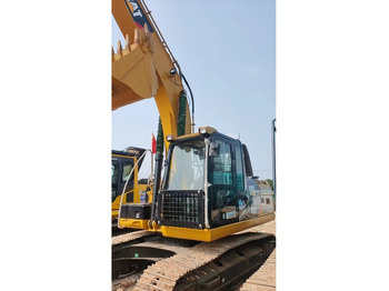 크롤러 굴삭기 CATERPILLAR 320D
