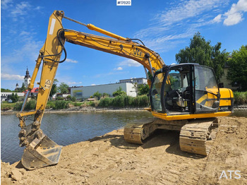 크롤러 굴삭기 JCB JS130