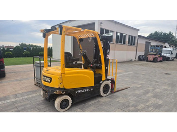 전기 지게차 Hyster J2.5XN : 사진 3