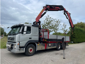 크레인 트럭 VOLVO FM 440